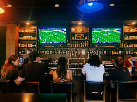 best sports bars los angeles|More.